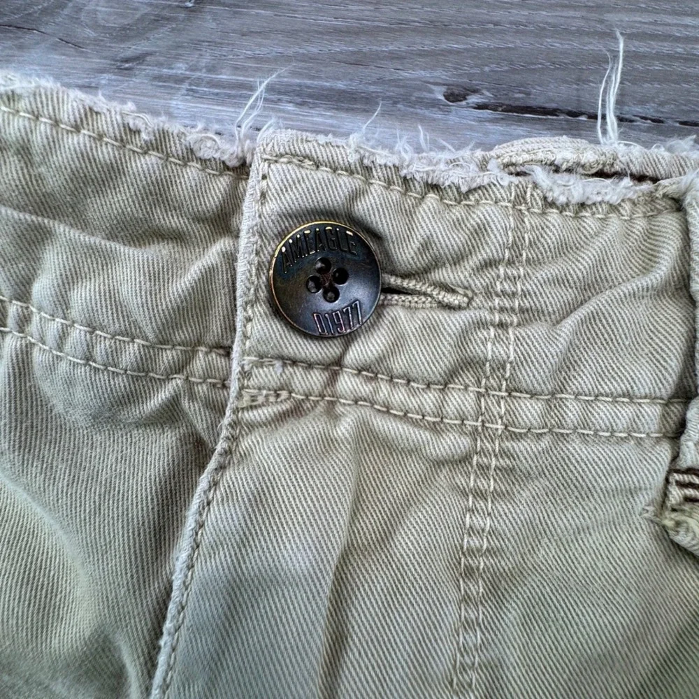 Vtg Y2K American Eagle Khaki Utility Shorts Mens 33 Distressed Raw Hem‎ Gropcore